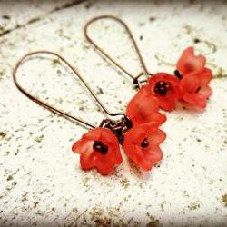 Bell Flower Coral Lucite Frosted Coral flowers. Copper earrings. Bohemian. Spring jewelry. Summer. Beach. Coral pink. Coral red. Earrings.